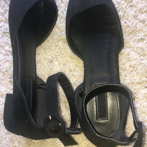 COPY - Forever 21 flat pointy shoes size 7 - Picture 4 of 5